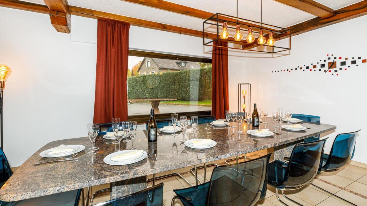 Luxueuse Et Spacieuse Villa Avec Sauna Et Piscine 马尔梅迪 外观 照片