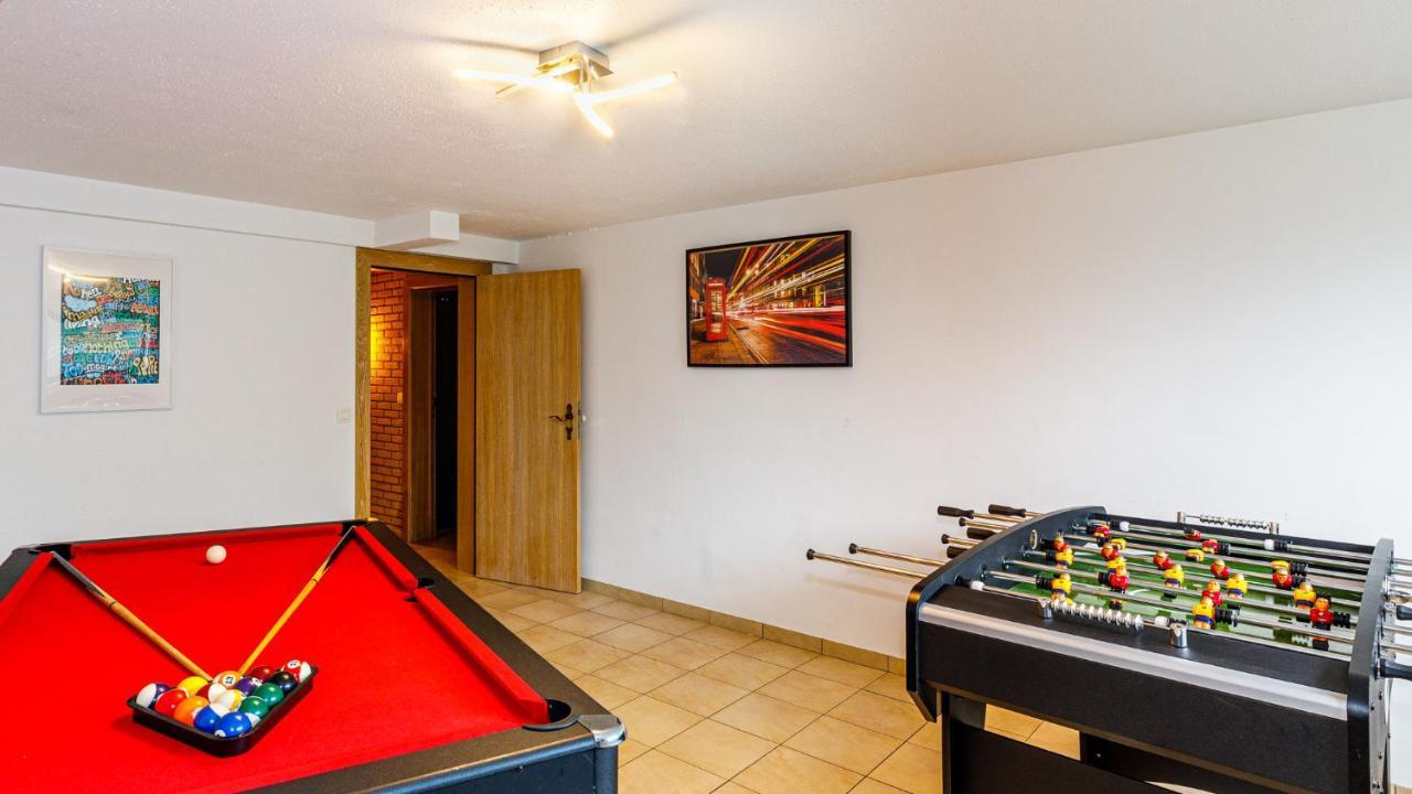 Luxueuse Et Spacieuse Villa Avec Sauna Et Piscine 马尔梅迪 外观 照片