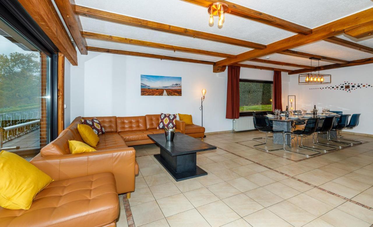 Luxueuse Et Spacieuse Villa Avec Sauna Et Piscine 马尔梅迪 外观 照片