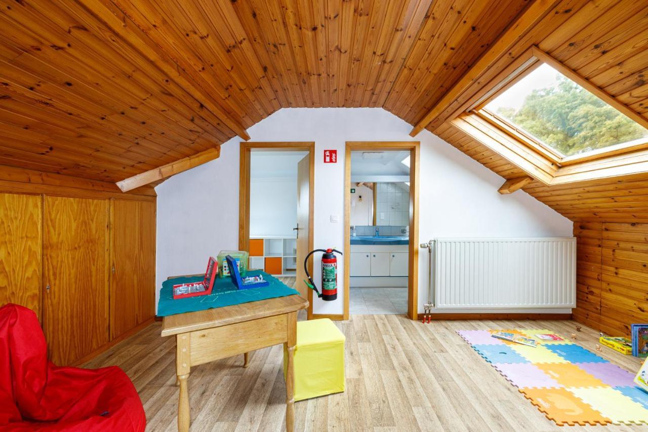 Luxueuse Et Spacieuse Villa Avec Sauna Et Piscine 马尔梅迪 外观 照片