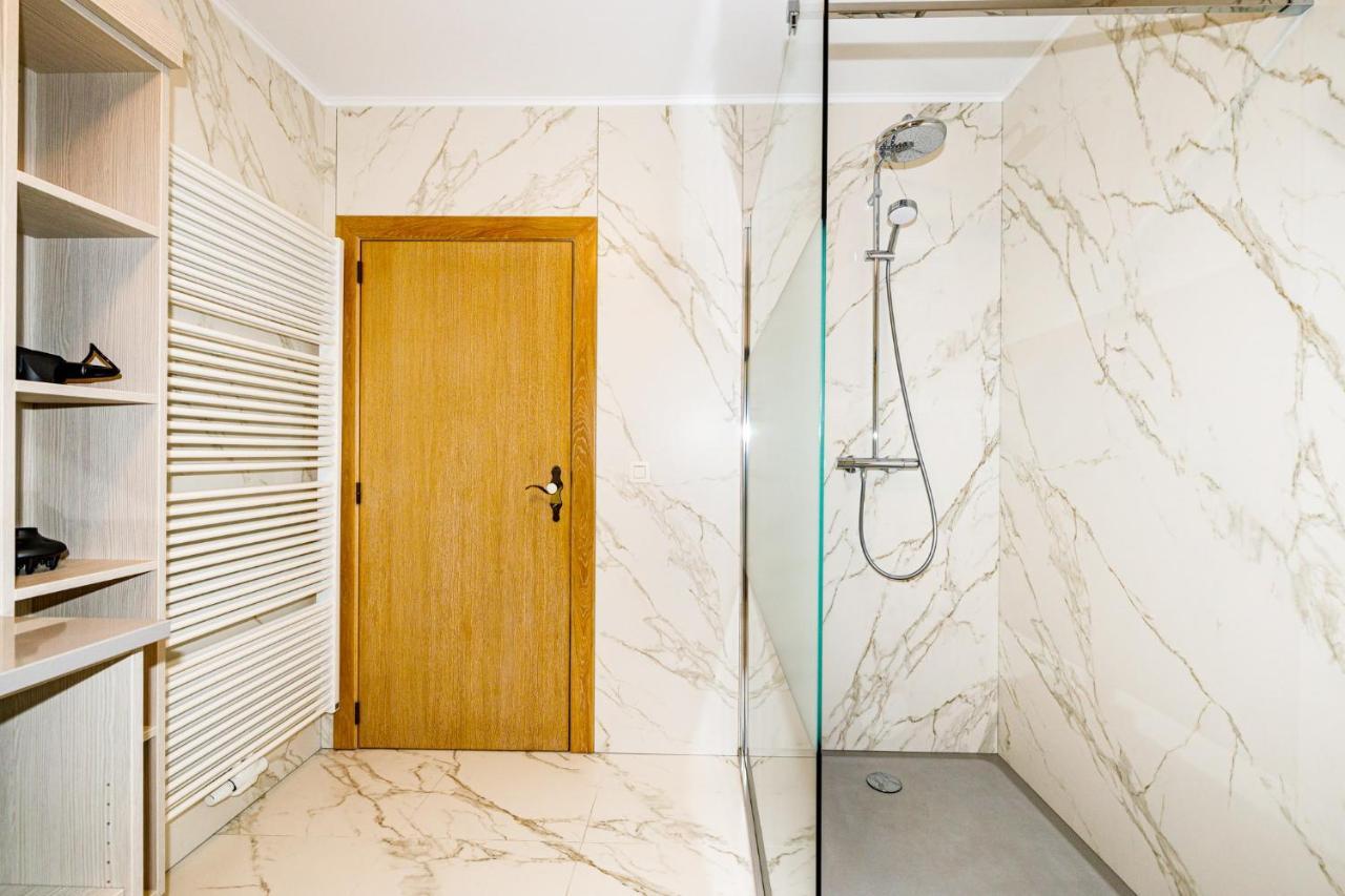 Luxueuse Et Spacieuse Villa Avec Sauna Et Piscine 马尔梅迪 外观 照片
